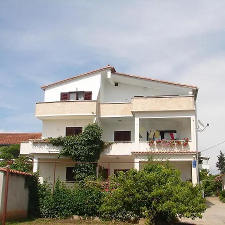 Guest house And Port - Great Loaction And Free Parking